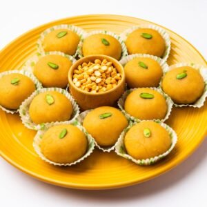 Swaadvale Royal Besan Laddu